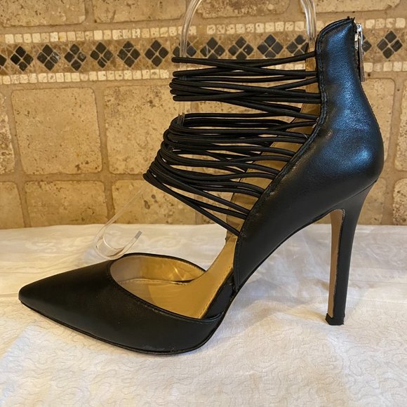 Jessica Simpson | Black High Heels - Picture 1 of 8